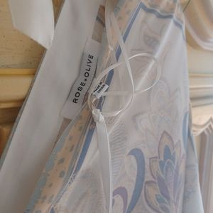 ROSE + OLIVE Flowing Deep V Line Blouse